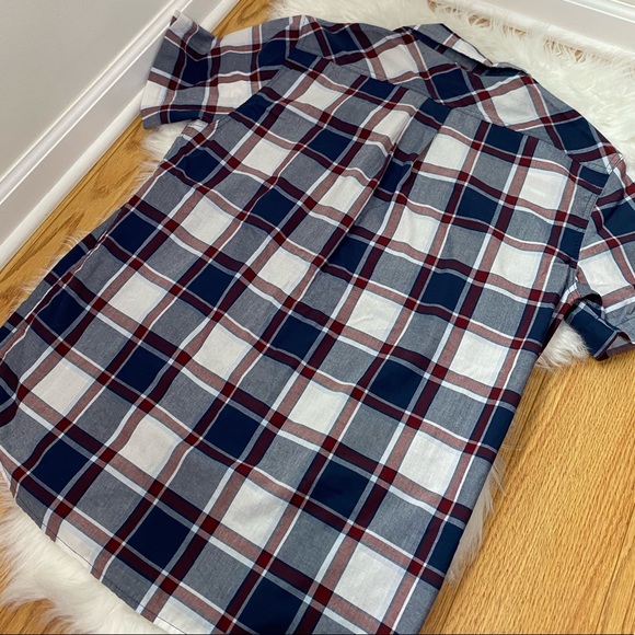 LEVI'S Casual Plaid Short Sleeve Cotton Blend Button Down Shirt Size Large Caber - Picture 2 of 9